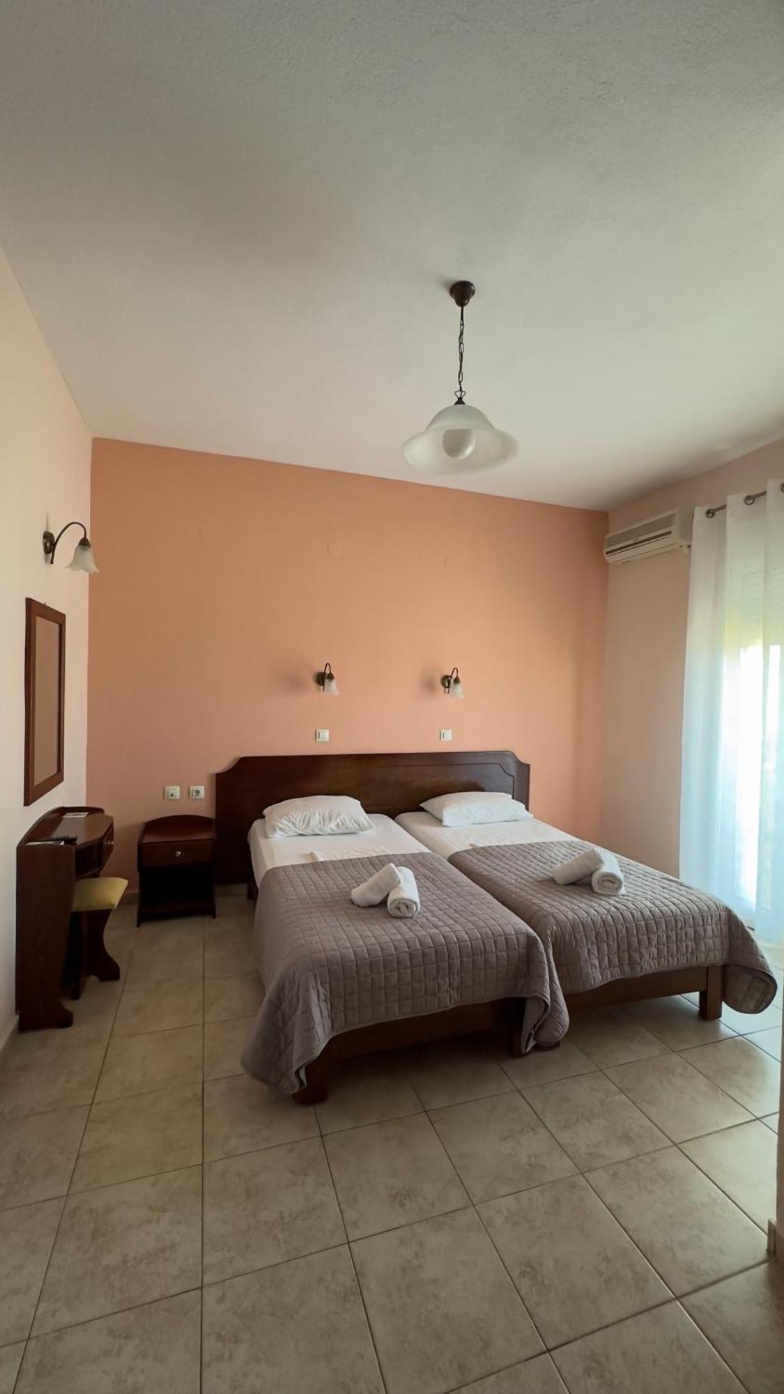 Tsipos Rooms Stavros  Exterior photo